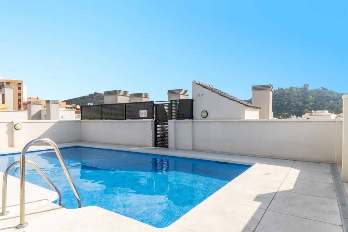 -Malagasunapts- Modern Citycentre Pool&Parking Exterior foto